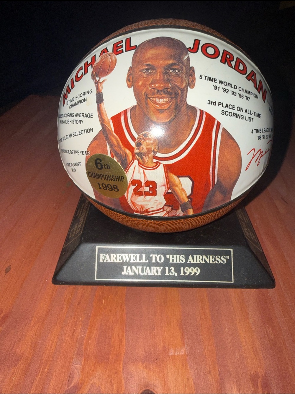 Jordan Commemorative Basketball for retiring with six Rings. Rare find sendoffer